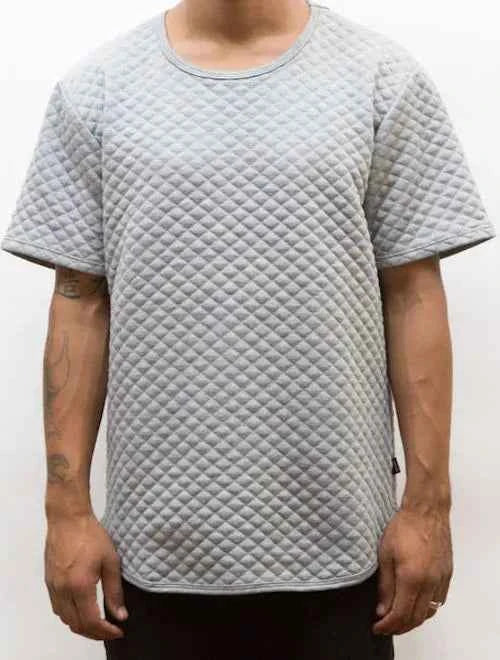 WEIV Men's Short Sleeve Quilted T-Shirt