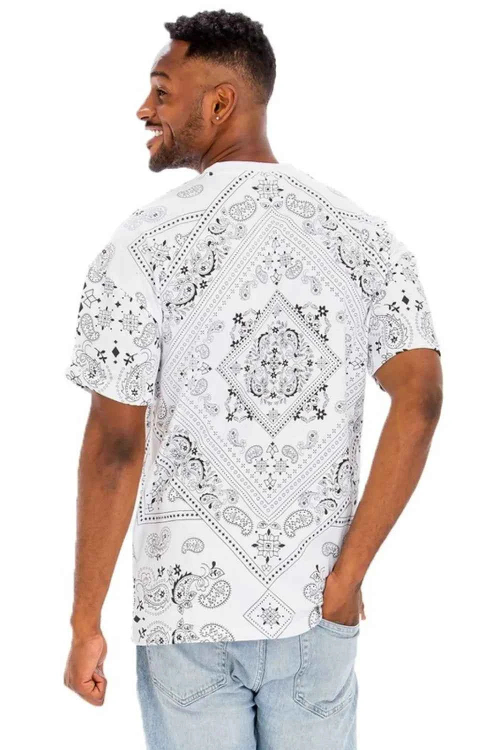 WEIV Men's Full Size Bandana Print Short Sleeve T-Shirt Plus Size