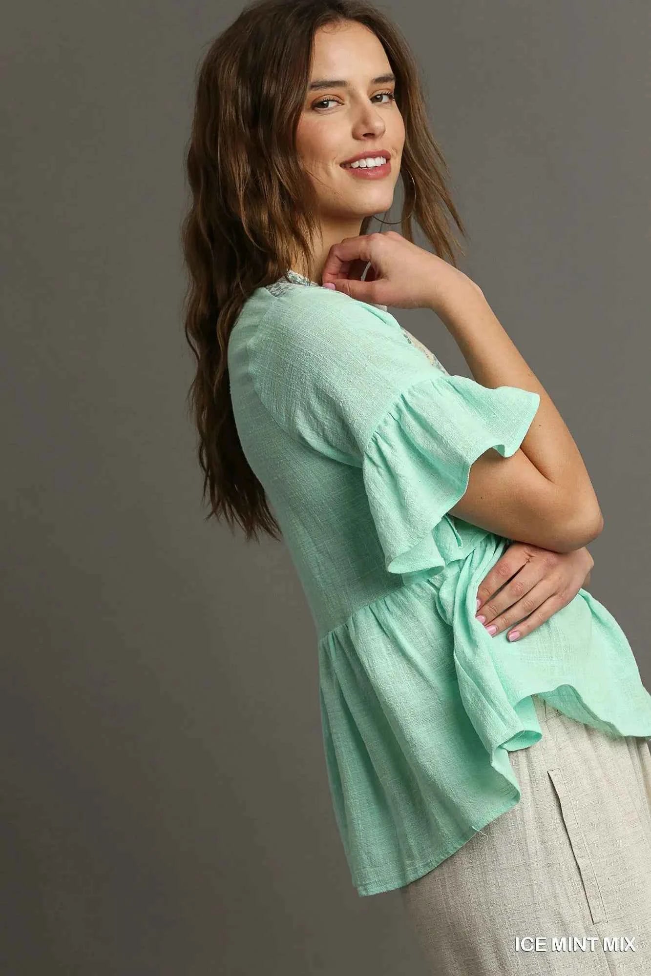 Umgee Floral Lace Trimmed Detail Half Sleeve Babydoll Top